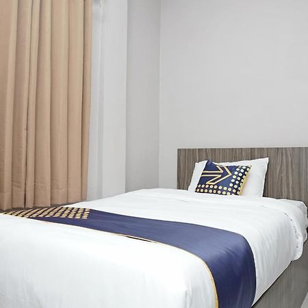 SPOT ON 2200 Hotel Gunung Sari Rantauprapat Bagian luar foto